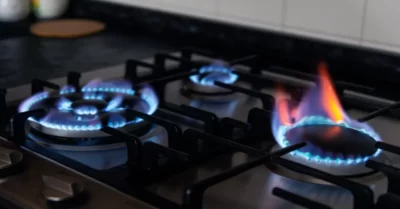 Gas vs Electric Stove: Which Is Better for Home Cooks?